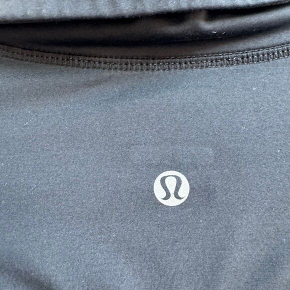 Lululemon Run Trail Fold Collar Long Sleeve Black Thumb Hole Size 8 Medium - Picture 6 of 8